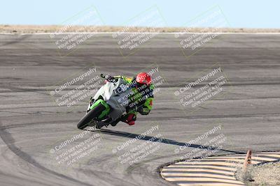 media/Jan-15-2026-Racers Edge (Thu) [[dfebeb70ab]]/3-B Group/Session 2 (Bowl Exit)/